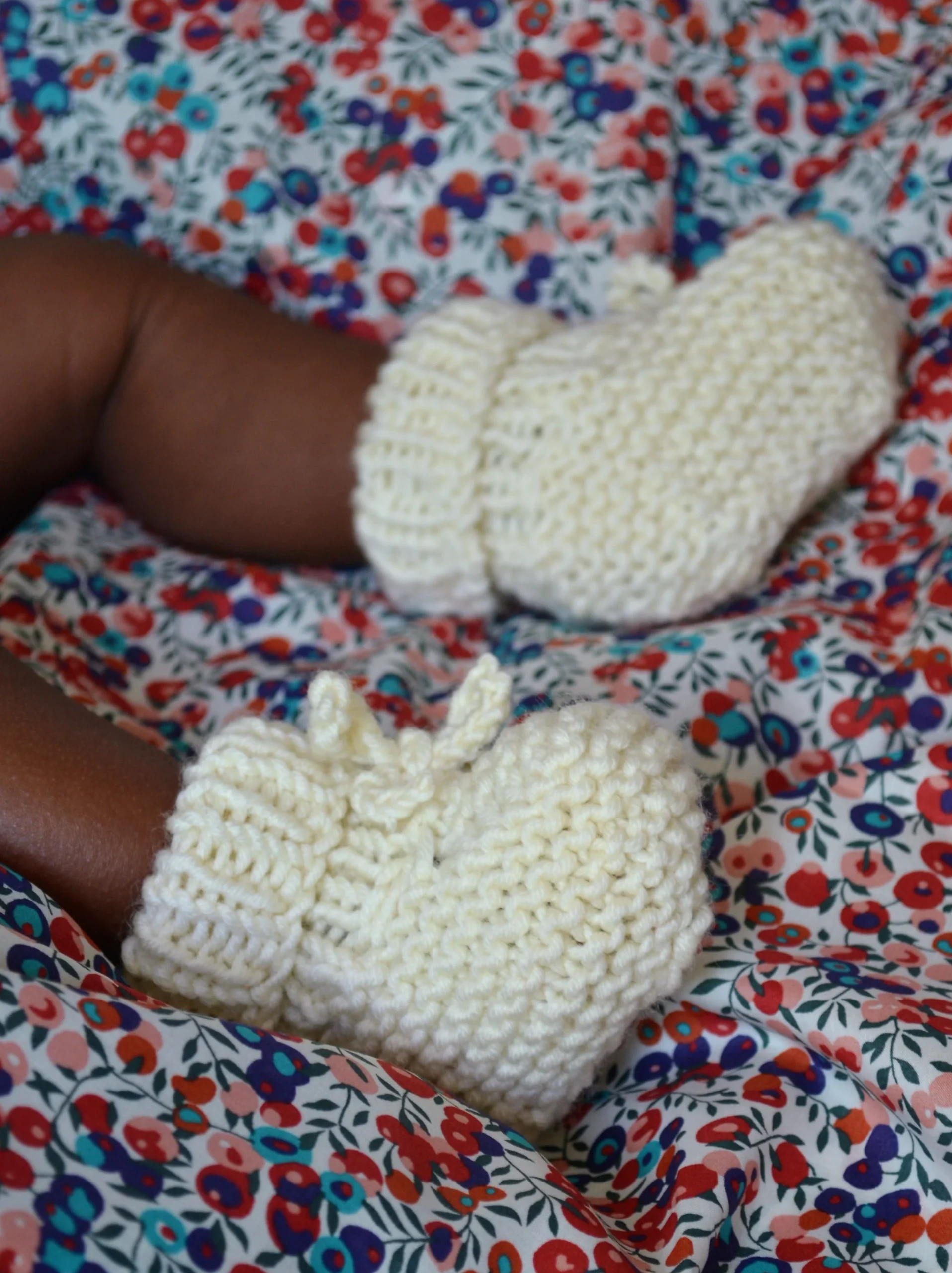 Kit à tricoter : les Chaussons qui tiennent aux petons – Image 7